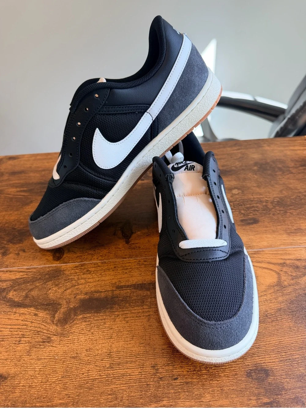 Nike Jordan Air 1 Lows Black and White Low-Top Trainers